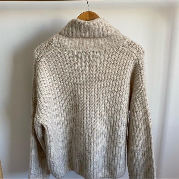 Target / Off White Wool Sweater / Size M - Picture 3 of 7